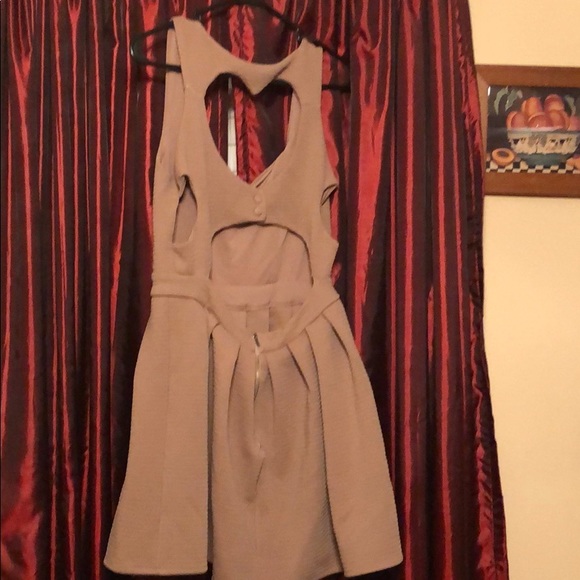 Party Dress! - Picture 3 of 3